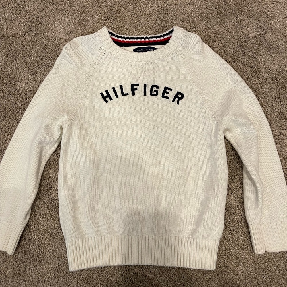 Almost new, Tommy Hilfiger sweater.